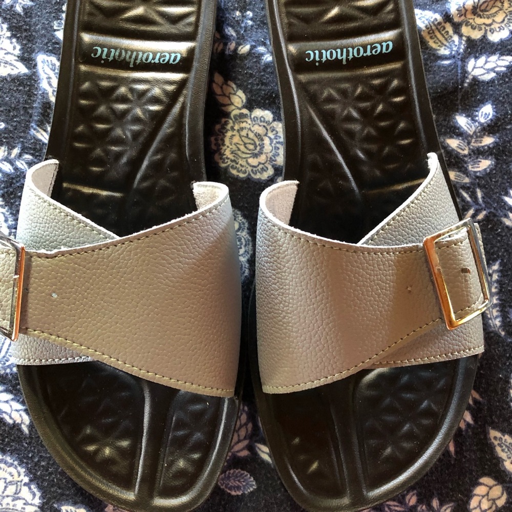 Like new blue sandals